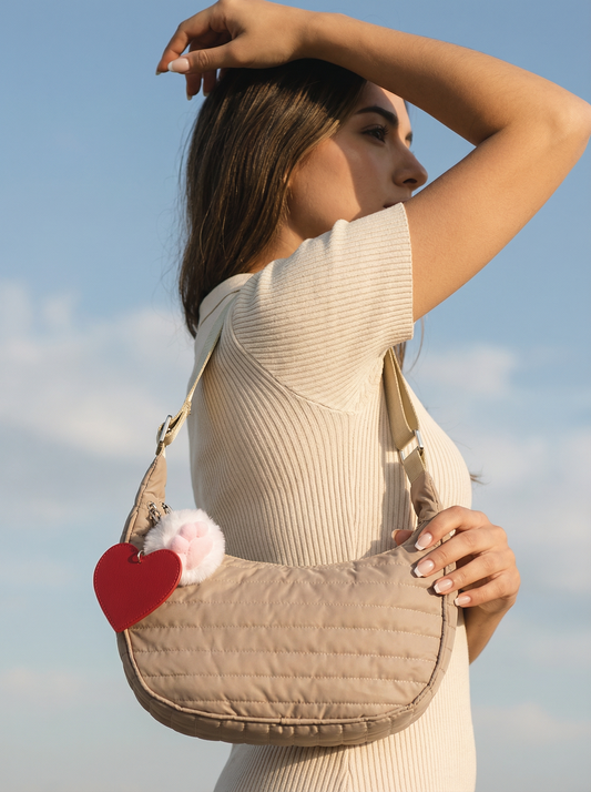 Bestie Bag Beige – Quilted Crossbody Belt Bag